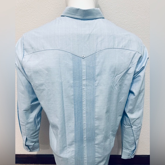 Light Blue Linen Mens Guayabera Wedding Dress Shirt Flower Embroidery Beautiful - Picture 4 of 9